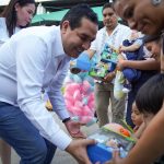 Celebra Jorge Gandarillas López el Día de la Familia junto a cientos de familias de Candiani